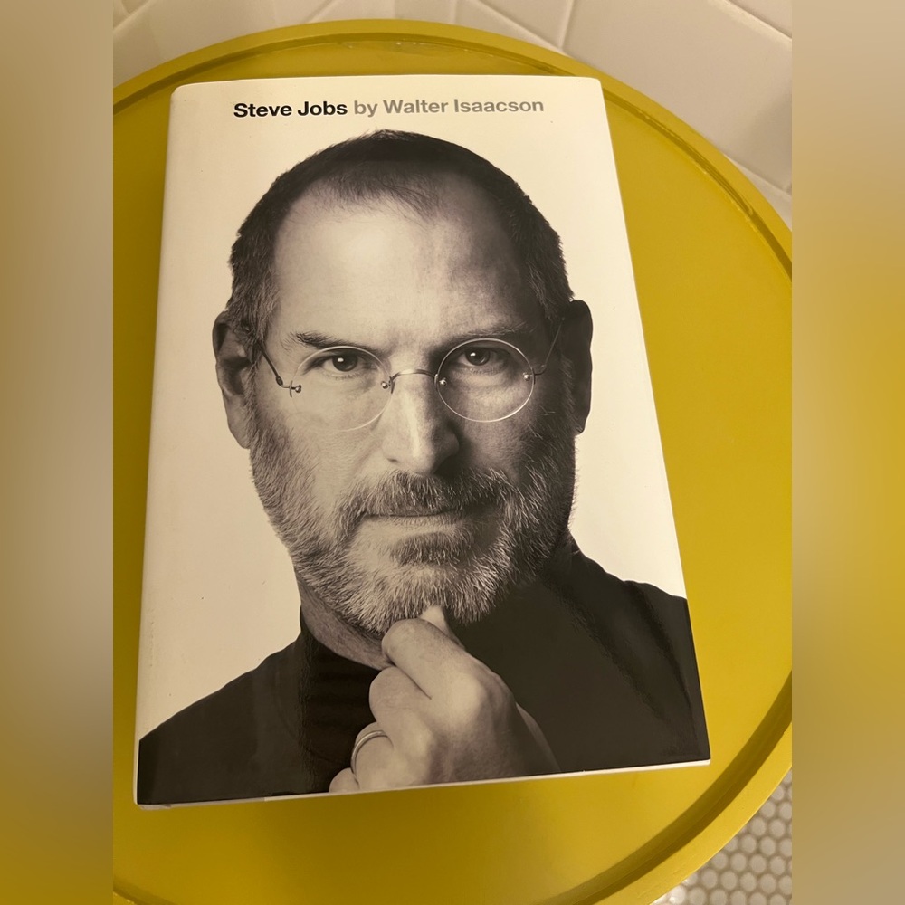 "Steve Jobs" by Walter Isaacson Book
